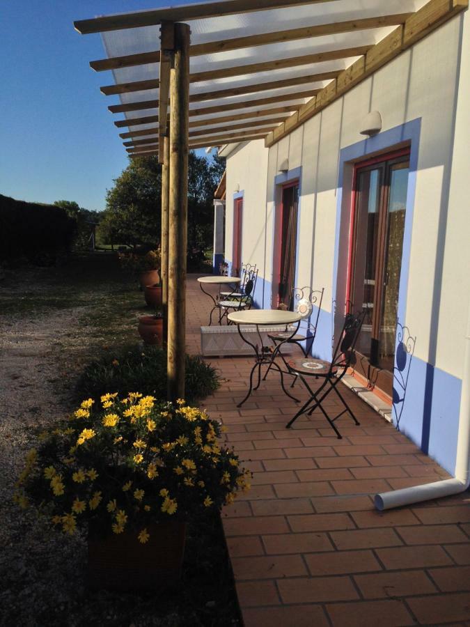 Quintinha Mojud Bed and Breakfast Rogil Exteriör bild